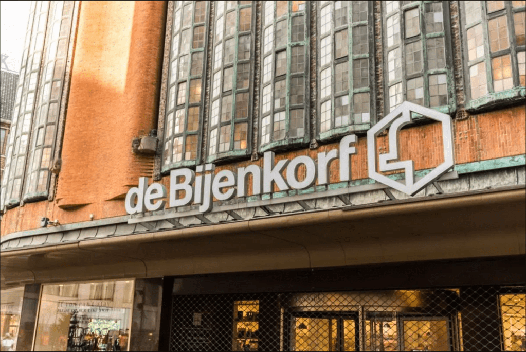 Grote warenhuizen verliezen hun magie in een veranderend&nbsp;stadsbeeld